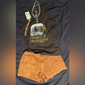 Women’s Medium Outfit with Jewelry